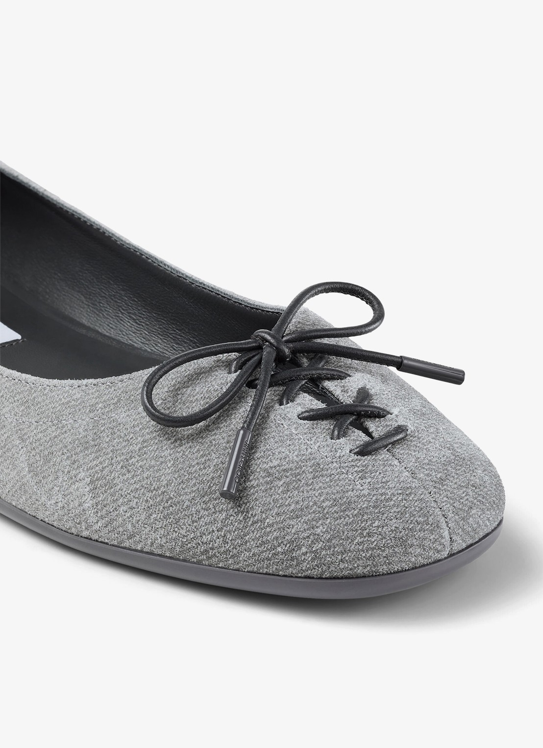Jimmy Choo Scarlett ballerina met strikdetail - detail 5 grijs