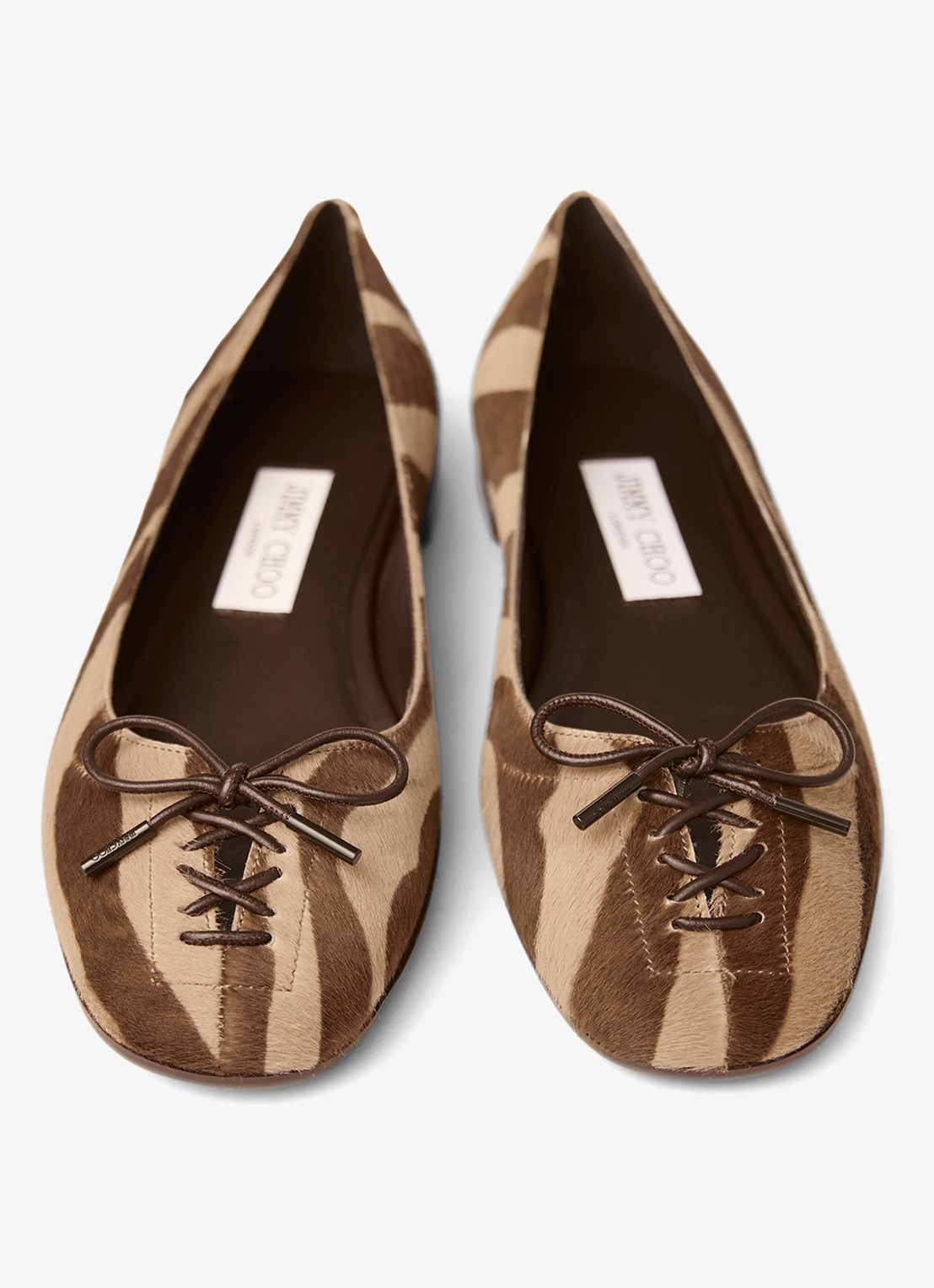 Jimmy Choo Scarlett ballerina van kalfsleer met ponyhair - detail 2 bruin