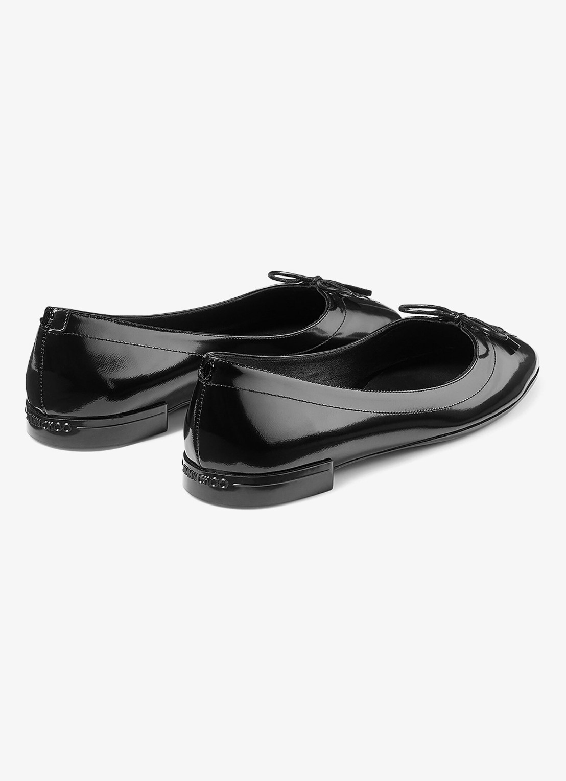 Jimmy Choo Scarlett ballerina van lamsleer met lakfinish - achterkant zwart