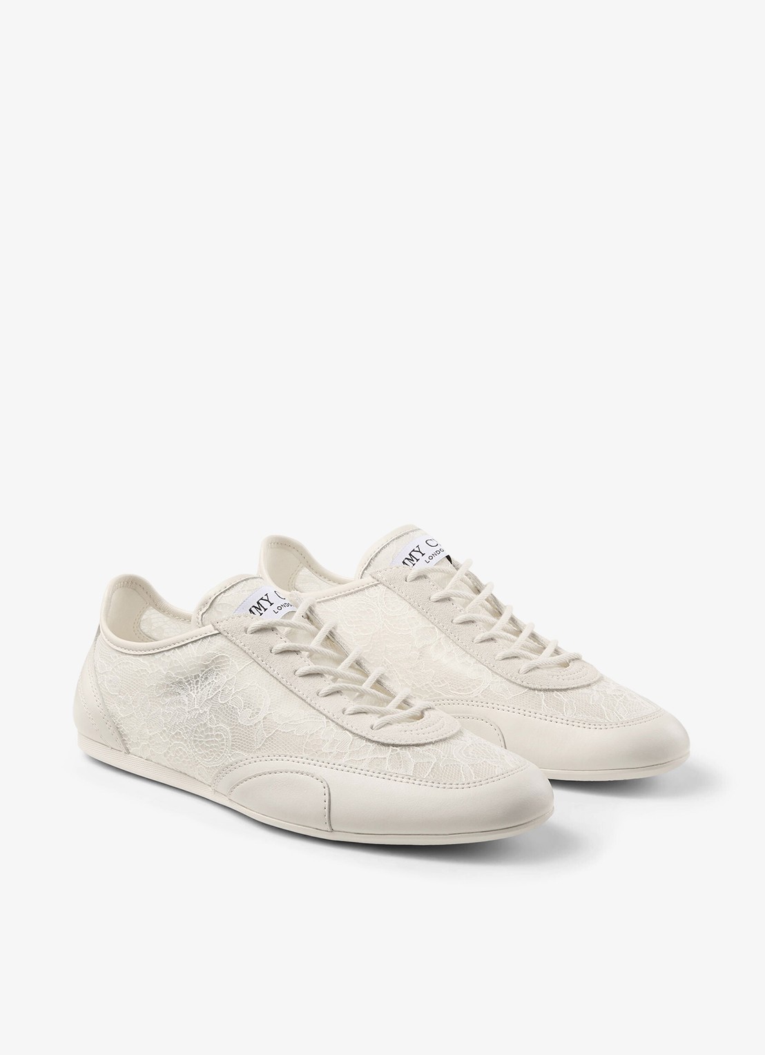 Jimmy Choo Sunny/F sneaker van leer met kanten details - detail gebroken wit