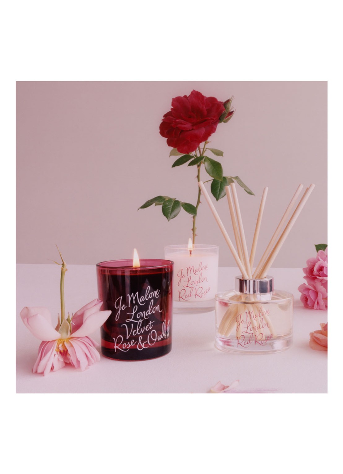 Jo Malone London Red Roses Home Candle - Limited Edition geurkaars - detail 5 undefined