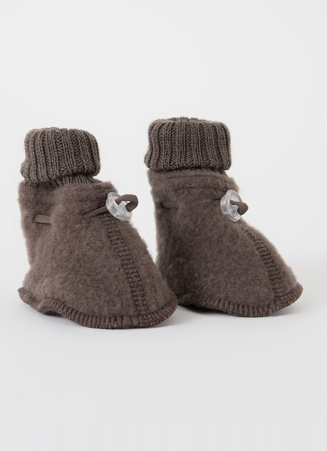 Joha Babyslofjes van merino wol - voorkant 2 donkerbruin