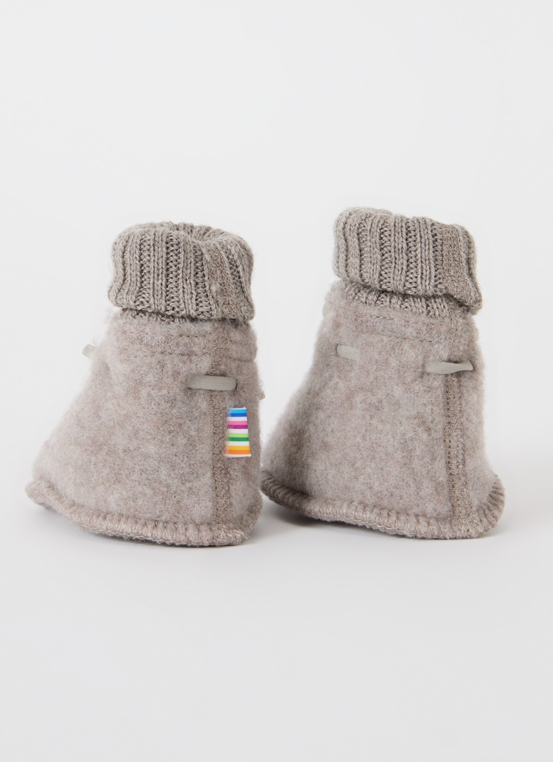 Joha Babyslofjes van merino wol - achterkant 2 donkerbeige