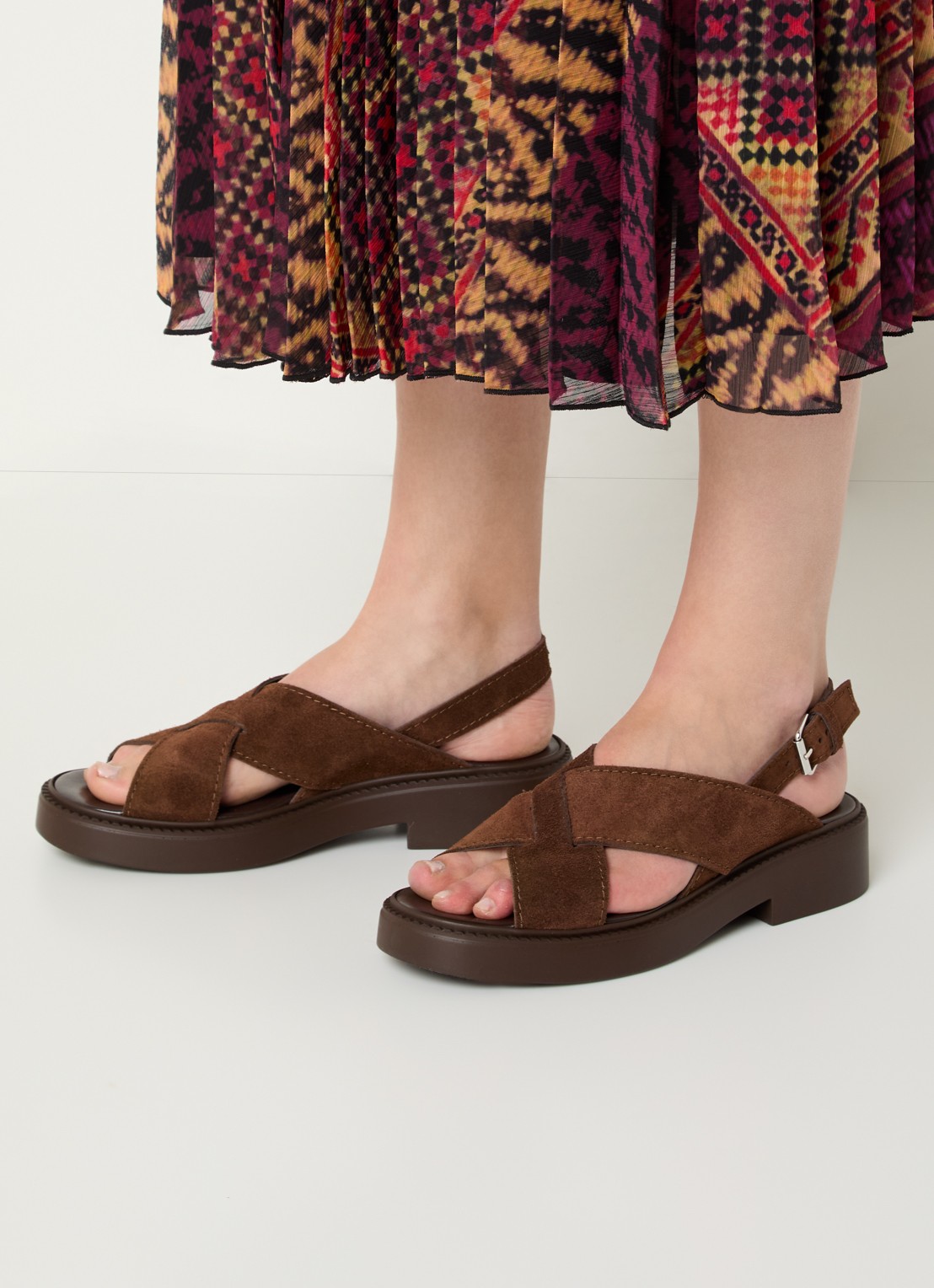 Jonak Elio sandalette van suède - voorkant 2 donkerbruin