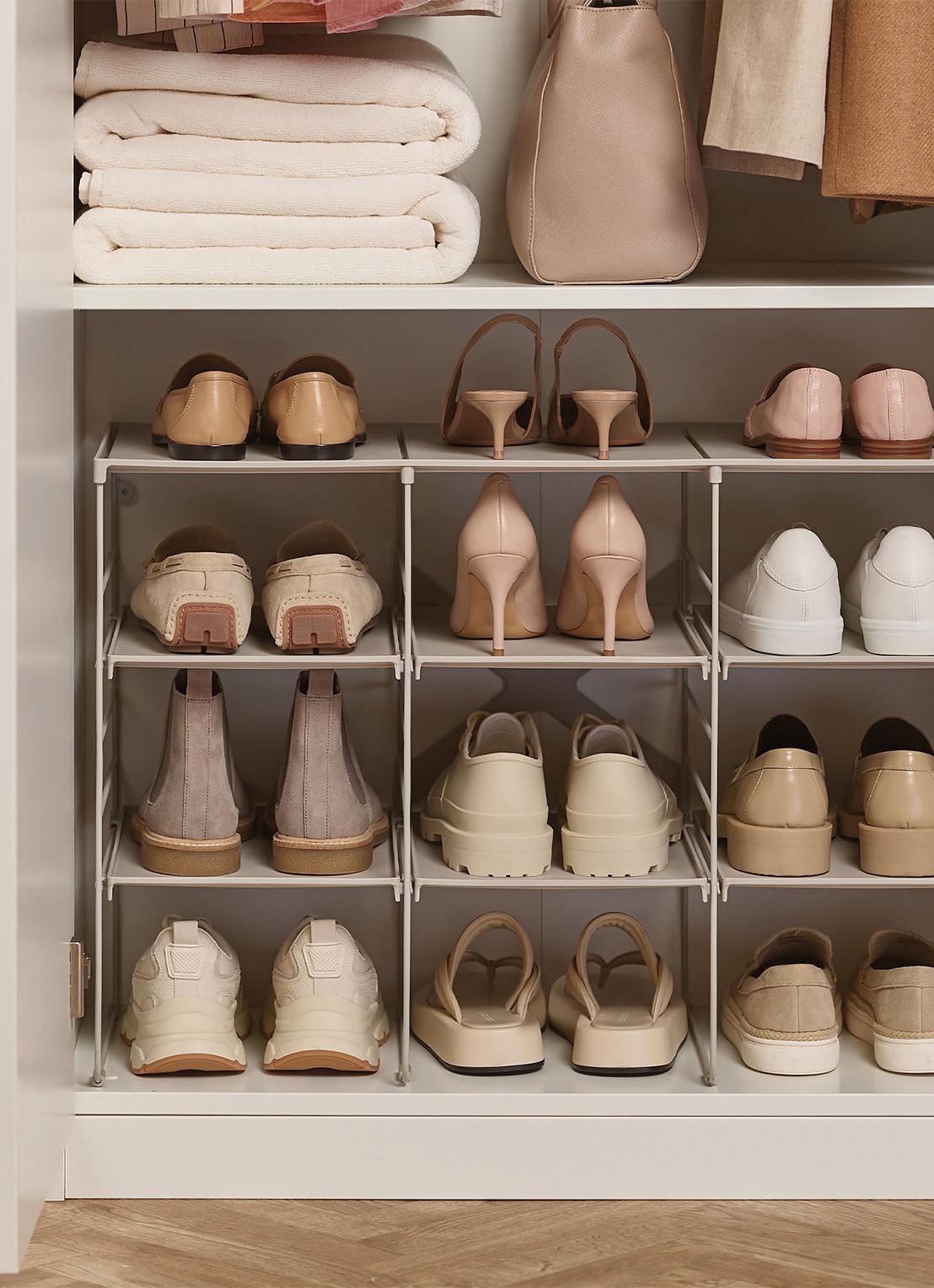 Joseph Joseph Level Plus schoenenrek 51,2 x 75,8 cm - detail 5 beige