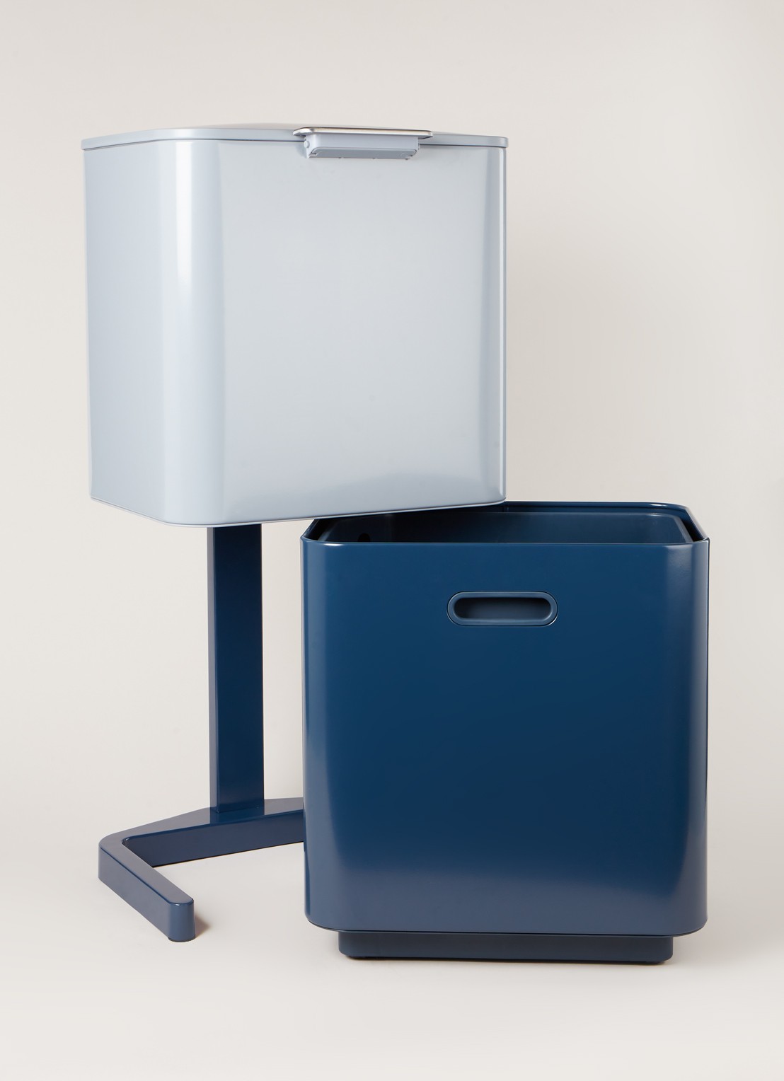 Joseph Joseph Sky Intelligent Waste prullenbak 60 liter 2-delig - detail 3 zilver