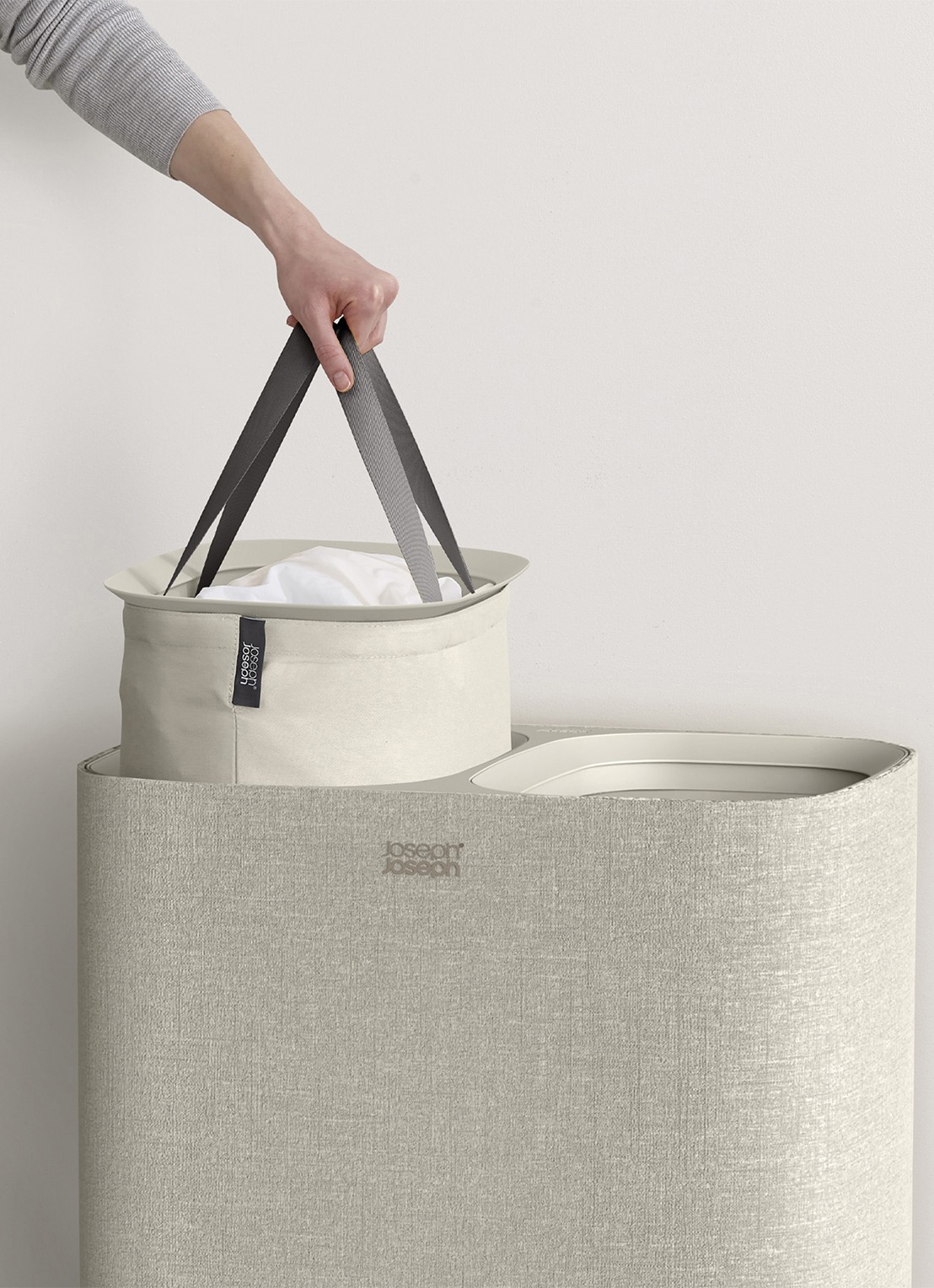 Joseph Joseph Tota wasmand 71 cm - detail 3 beige