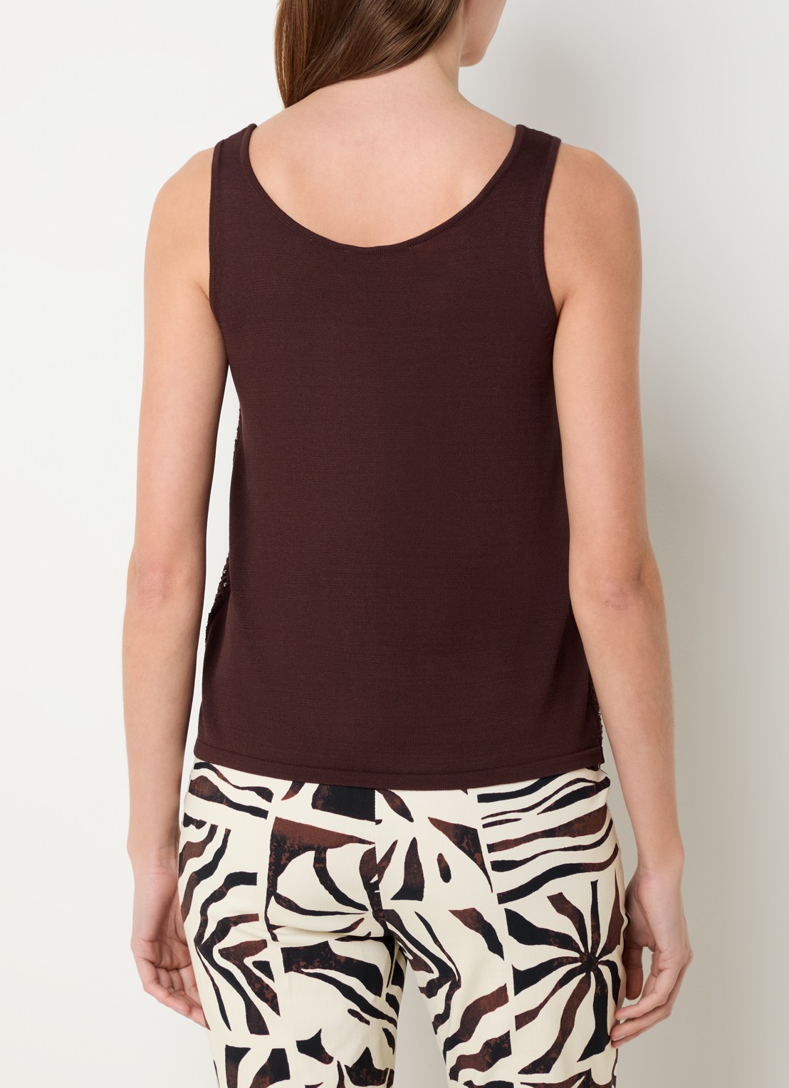 Joseph Ribkoff Fijngebreide tanktop met strass - achterkant 4 kastanjebruin