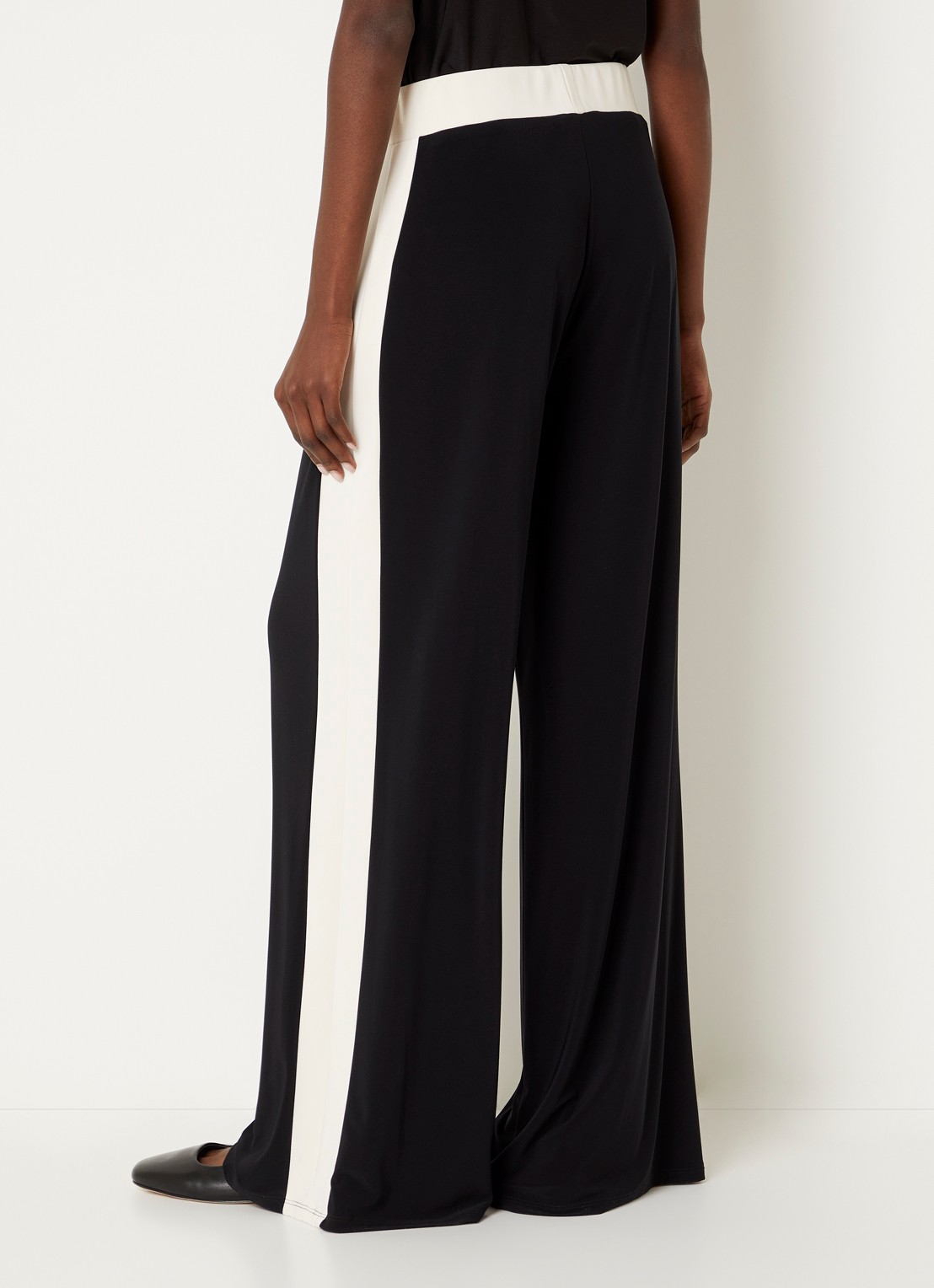 Joseph Ribkoff High waist loose fit joggingbroek met stretch - achterkant 2 zwart
