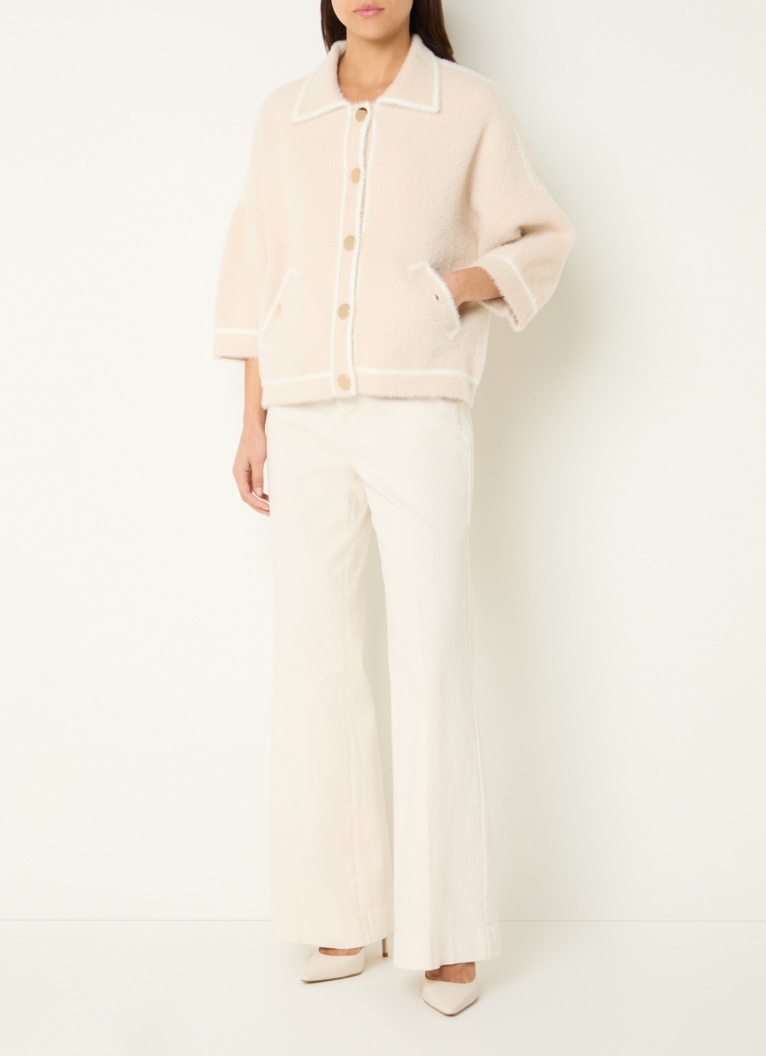 Joseph Ribkoff Mid waist flared jeans met gekleurde wassing - voorkant 3 creme
