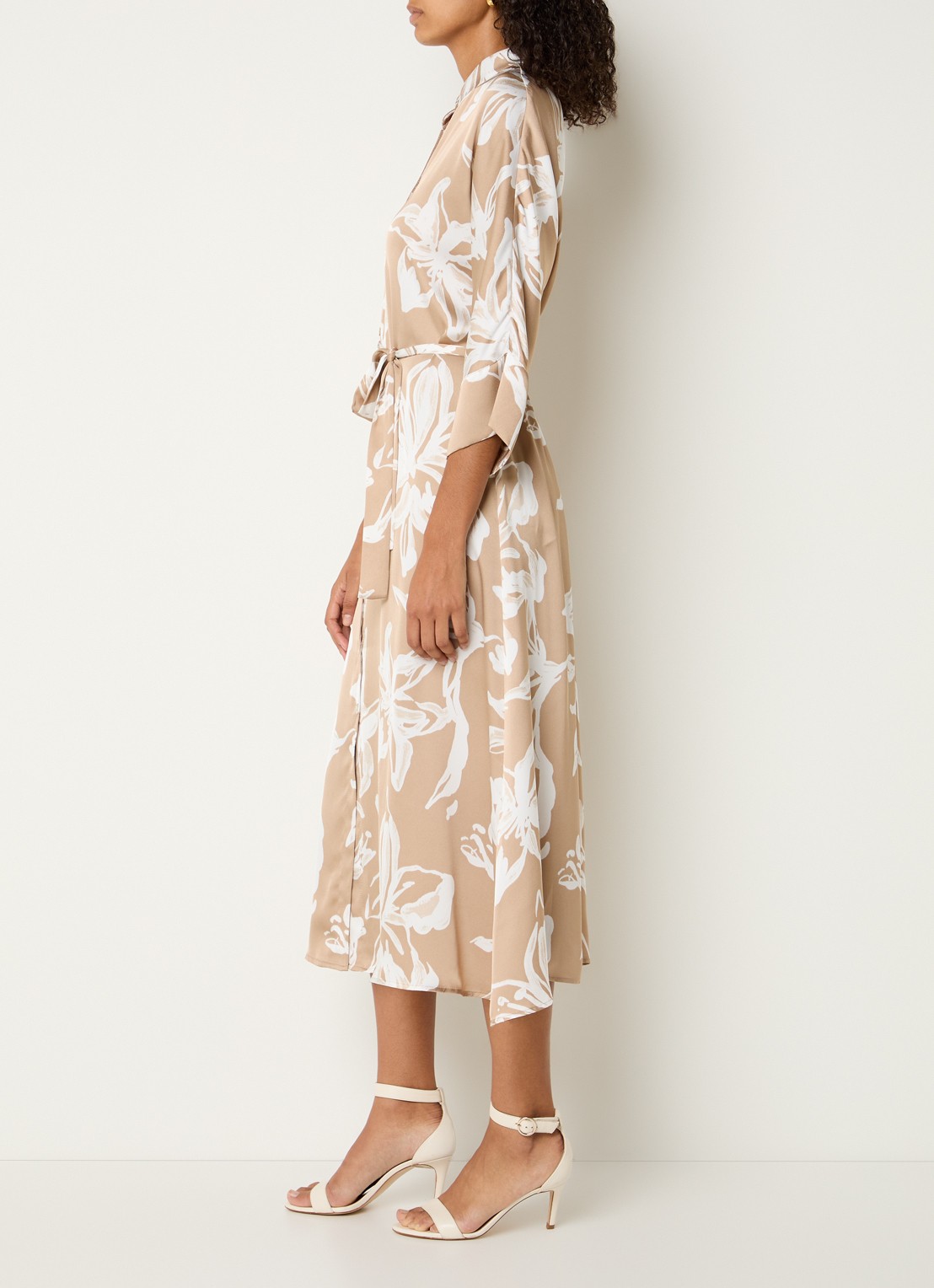 Joseph Ribkoff Midi blousejurk van satijn met bloemenprint - voorkant 2 beige