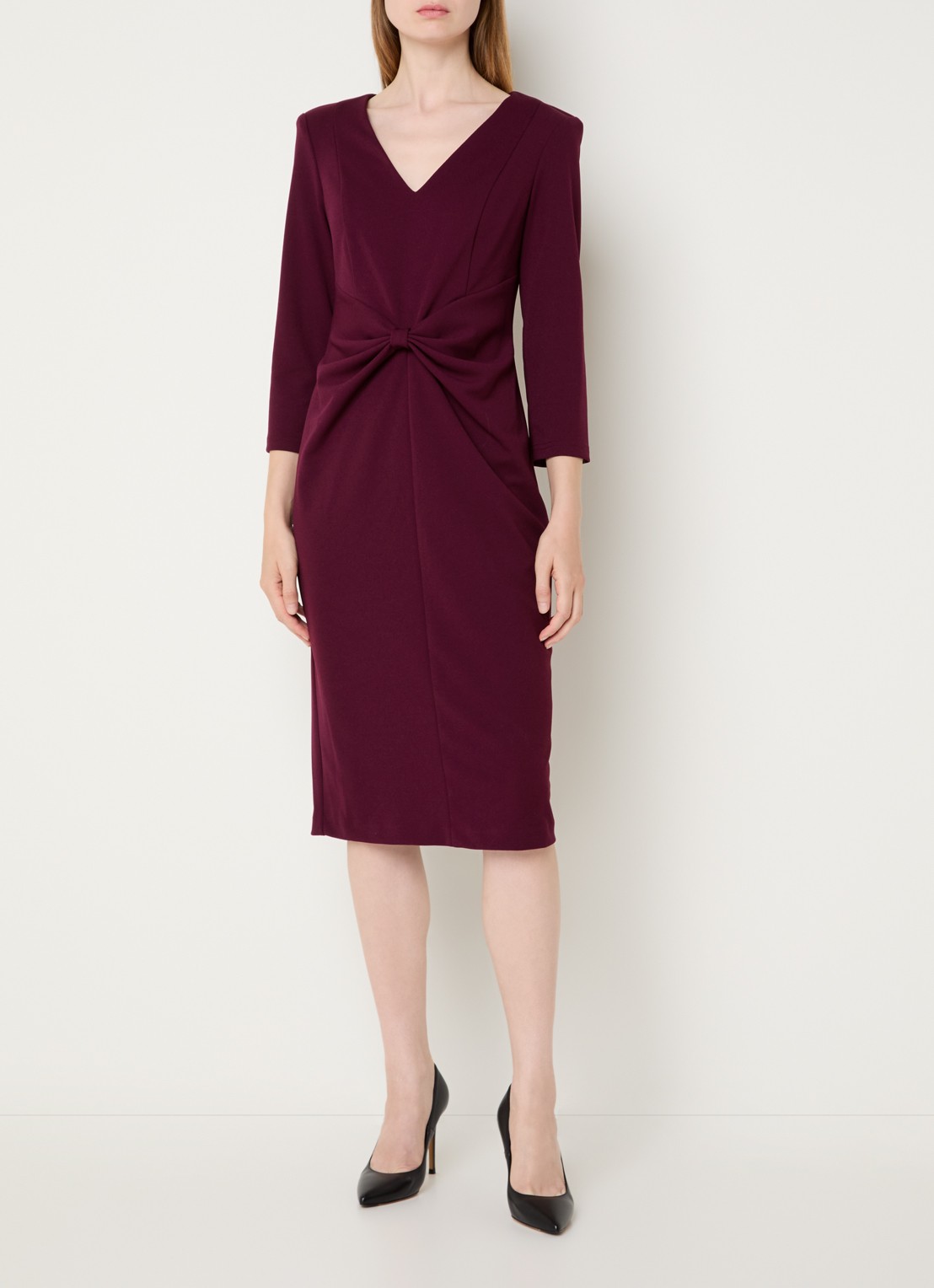 Joseph Ribkoff Midi jurk met schoudervulling en strikdetail - detail aubergine