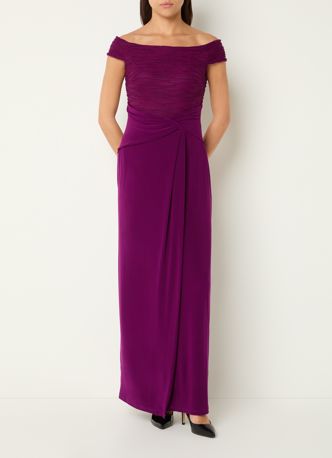 Joseph Ribkoff Off shoulder maxi jurk met lurex - detail 2 aubergine
