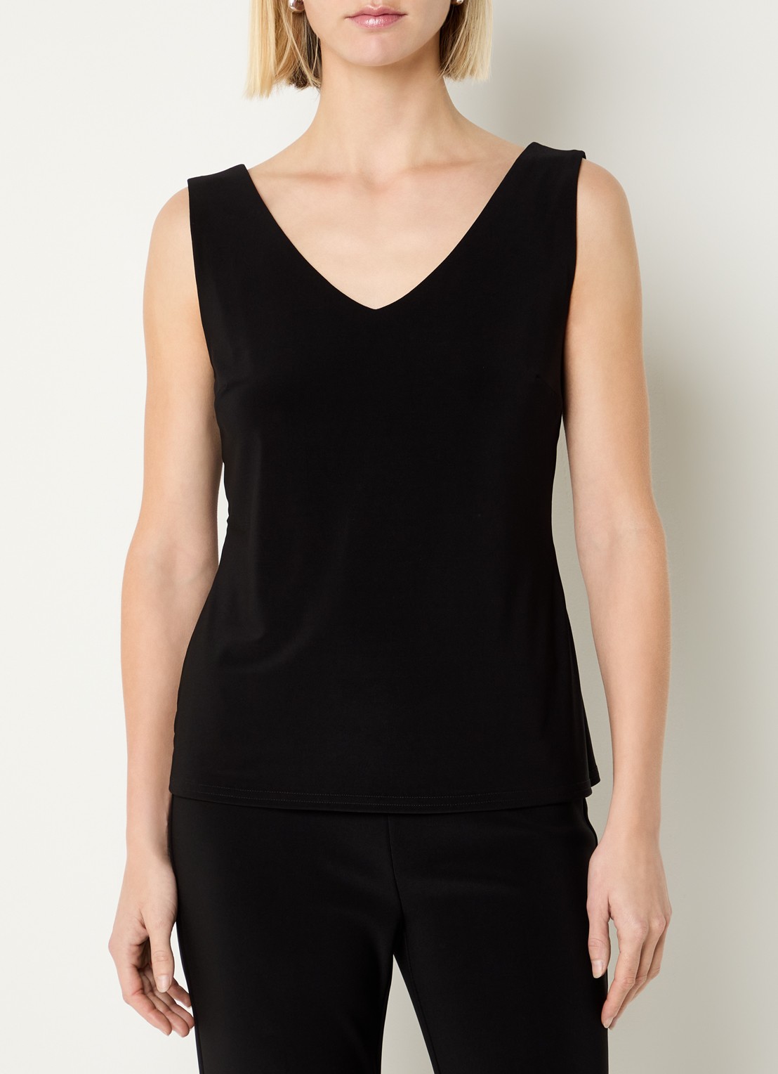 Joseph Ribkoff Tanktop met V-hals en stretch - detail zwart