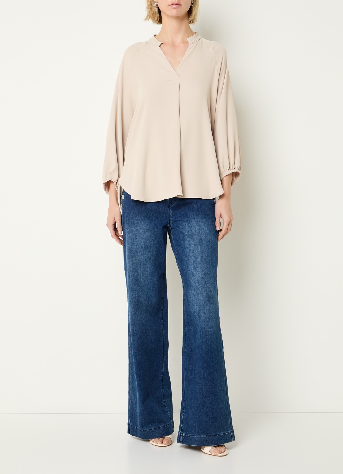 Joseph Ribkoff Tuniek met V-hals - voorkant 2 creme