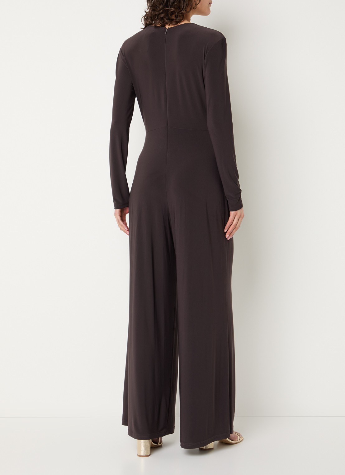 Joseph Ribkoff Wide fit jumpsuit met knoopdetail - achterkant 4 donkerbruin