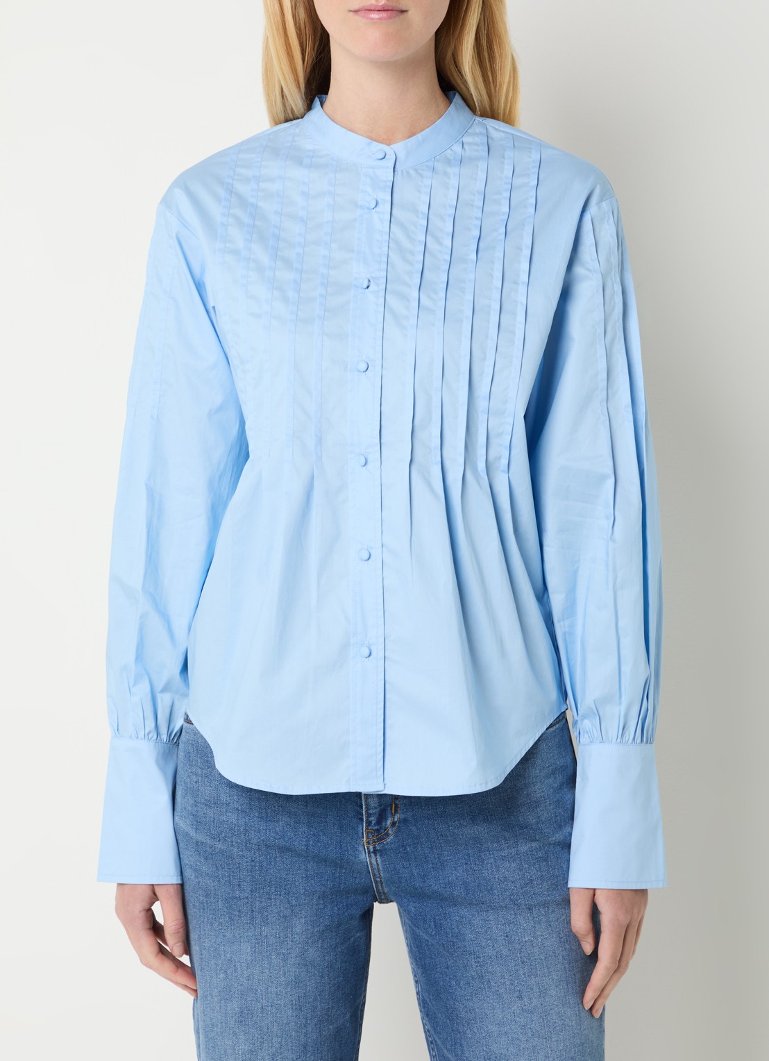 Josephine & Co Bellamy blouse met structuur - detail 3 lichtblauw