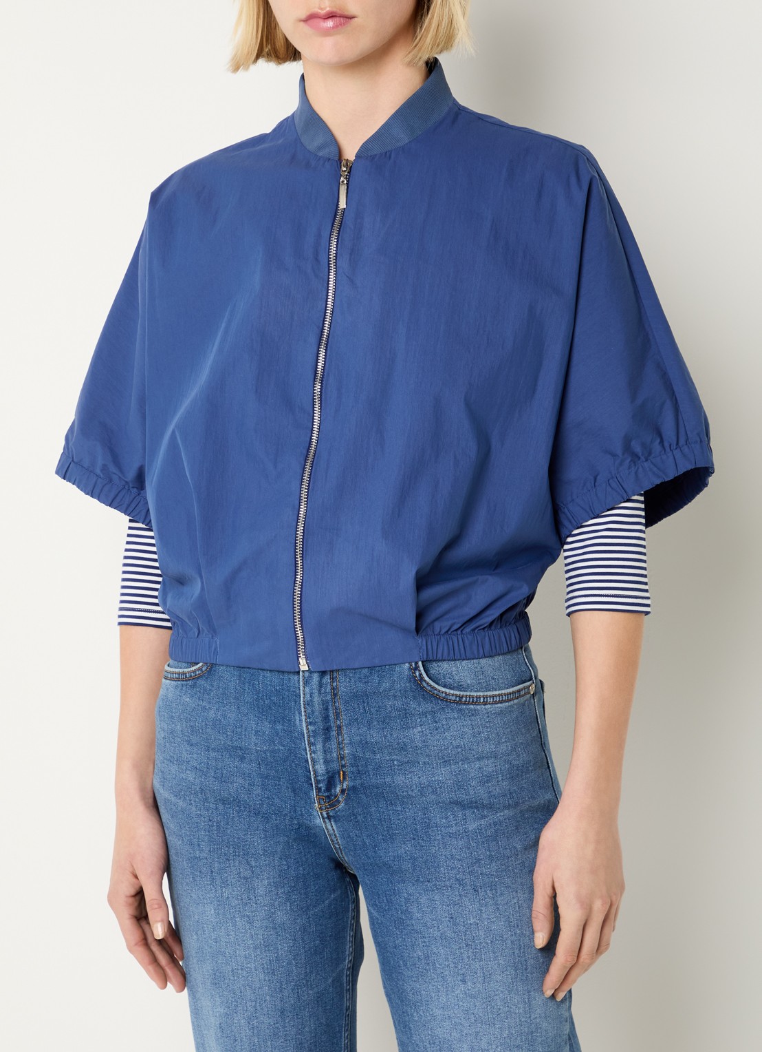 Josephine & Co Benedict cropped jack met vleermuismouw - detail royalblauw