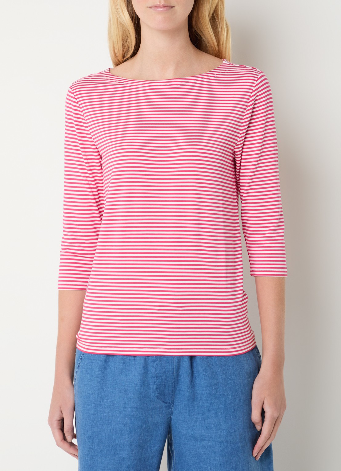 Josephine & Co Brit T-shirt met boothals en streepprint - detail 2 koraalrood