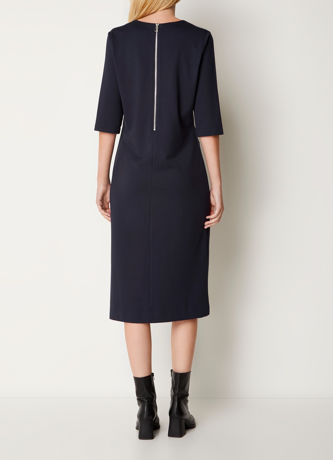 Josephine & Co Pippa midi jurk van jersey met V-hals - achterkant 3 donkerblauw