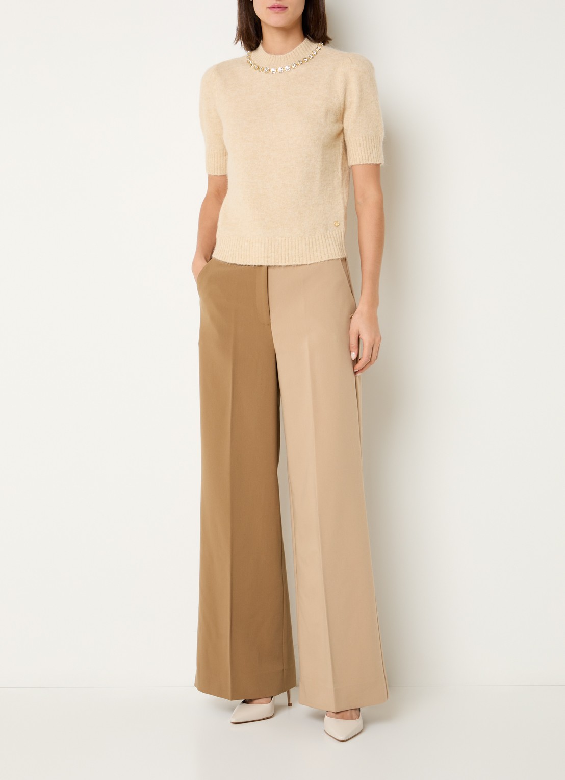 JOSH V Franka fijngebreide top in alpaca wolblend met strass - voorkant 4 beige