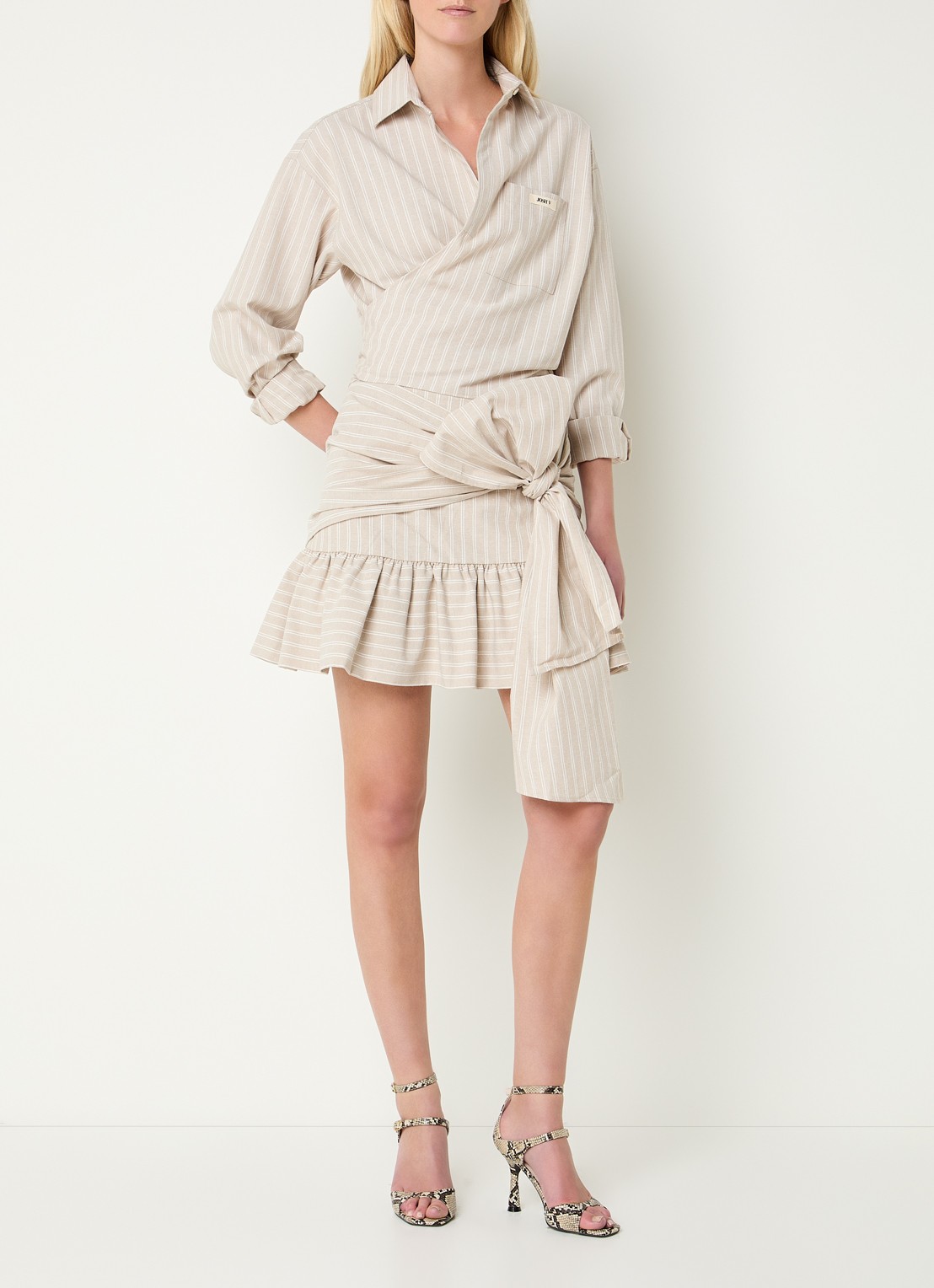 JOSH V Hollis mini rok met streepprint en strikdetail - voorkant 2 donkerbeige
