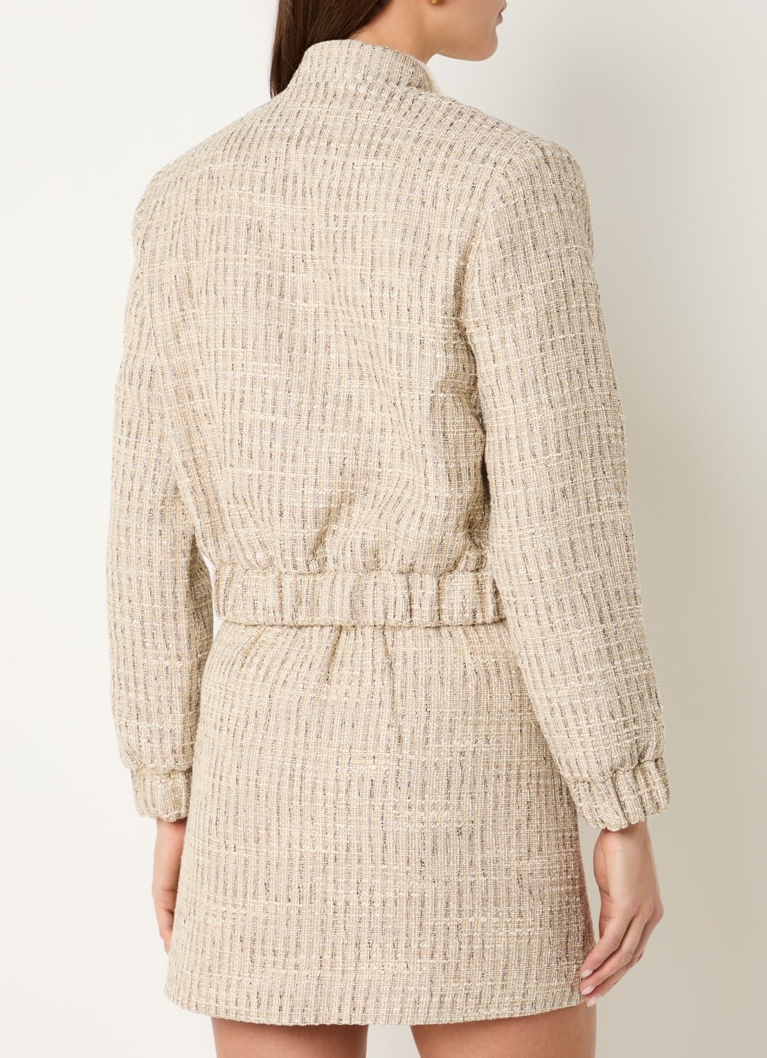 JOSH V Junia cropped bomberjack met tweed-look en schoudervulling - achterkant creme