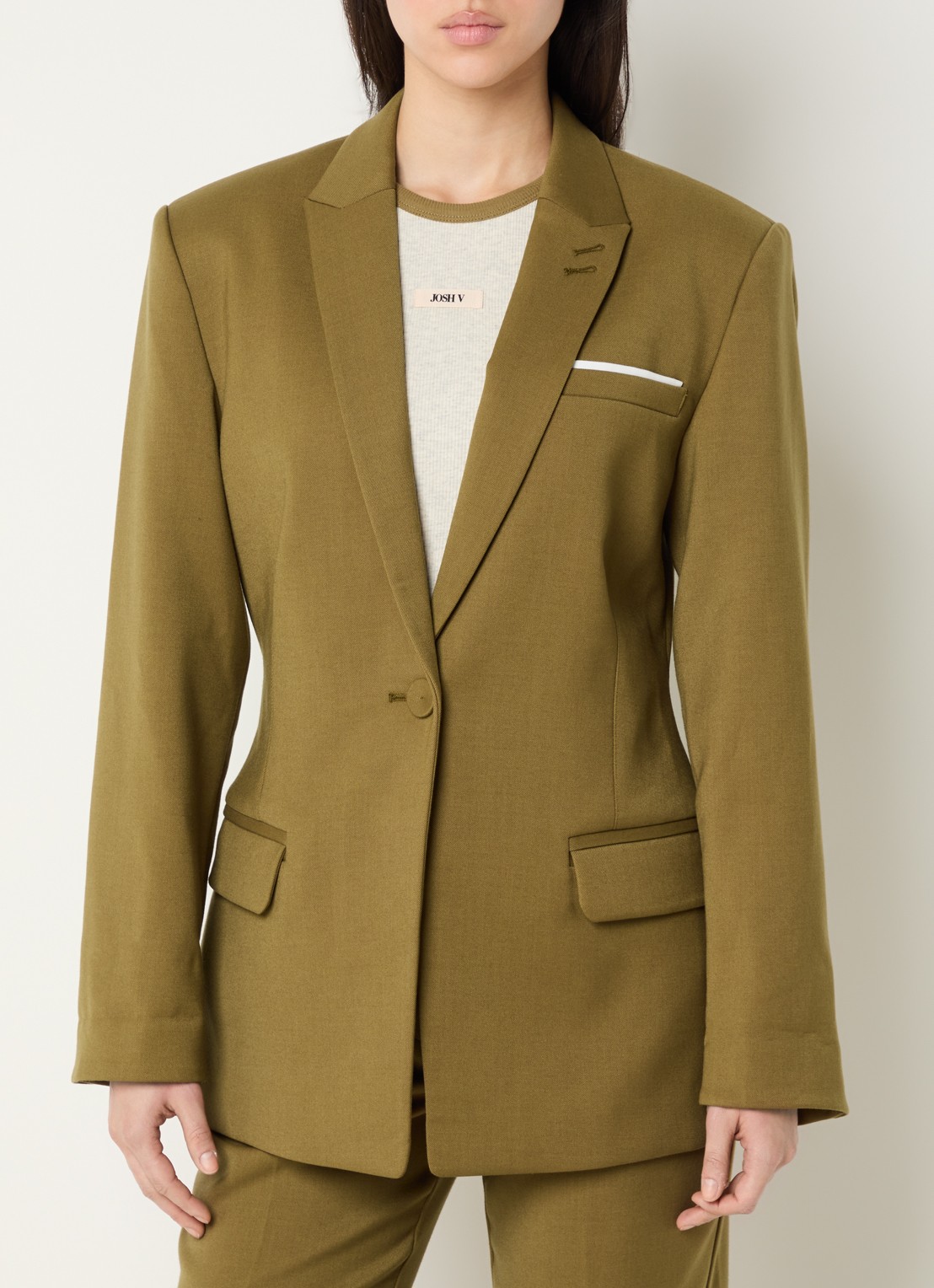 JOSH V Kanan getailleerde blazer met schoudervulling  - detail mosgroen