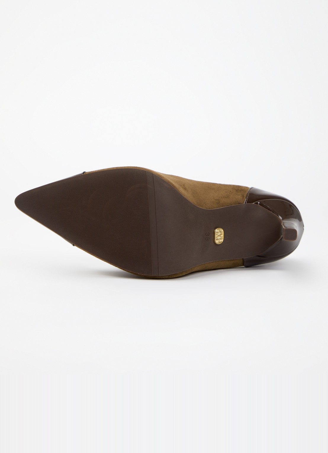 JOSH V Minou pump met lakfinish - detail 5 donkerbruin