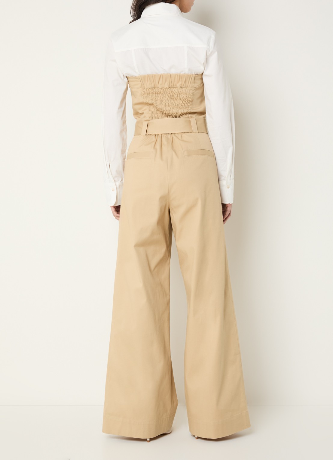 JOSH V Myra loose fit jumpsuit met ceintuur - achterkant camel