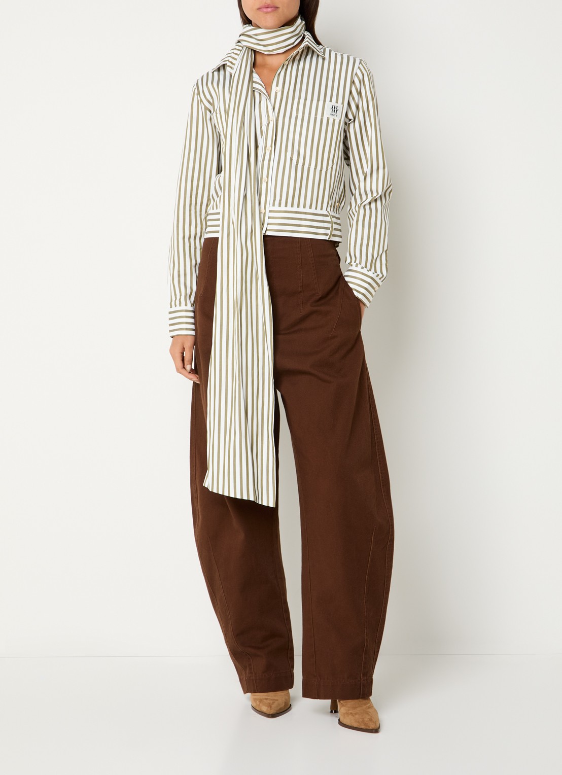 JOSH V Odell blouse met streepprint en strikceintuur - voorkant 2 legergroen