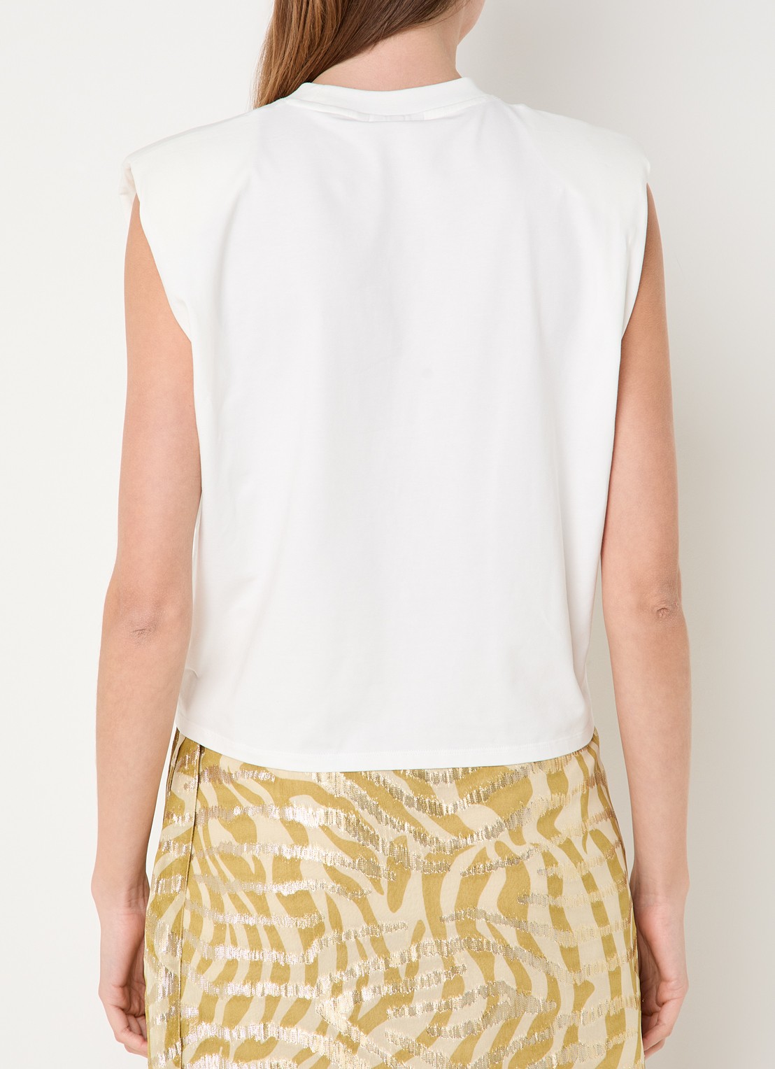 JOSH V Sue T-shirt met schoudervulling en logo - achterkant 4 gebroken wit