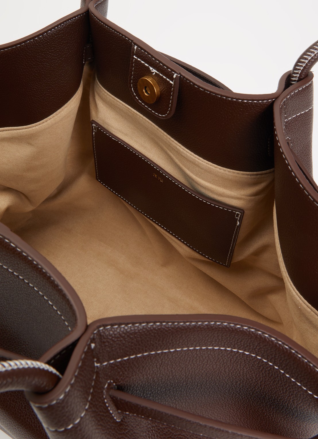 JW PEI Hana Large schoudertas met logo - detail donkerbruin