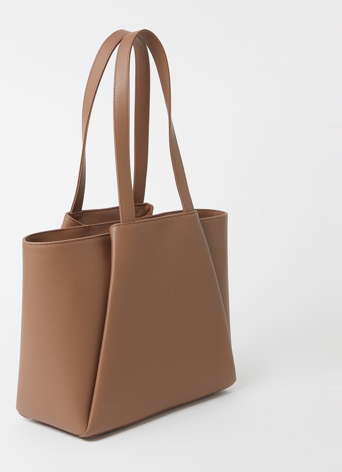 KAAI Midi Pyramid schoudertas van leer met 13.5 inch laptopvak - achterkant 4 taupe