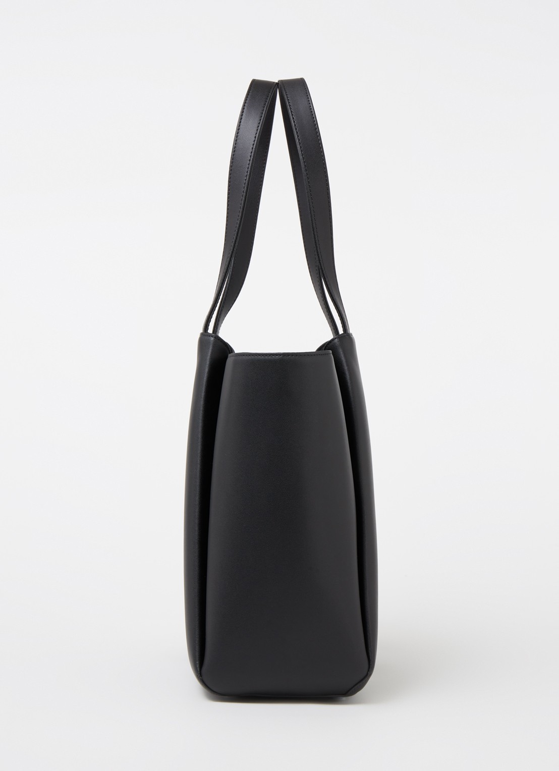 KAAI Midi Pyramid schoudertas van leer met 13 inch laptopvak - detail 3 zwart