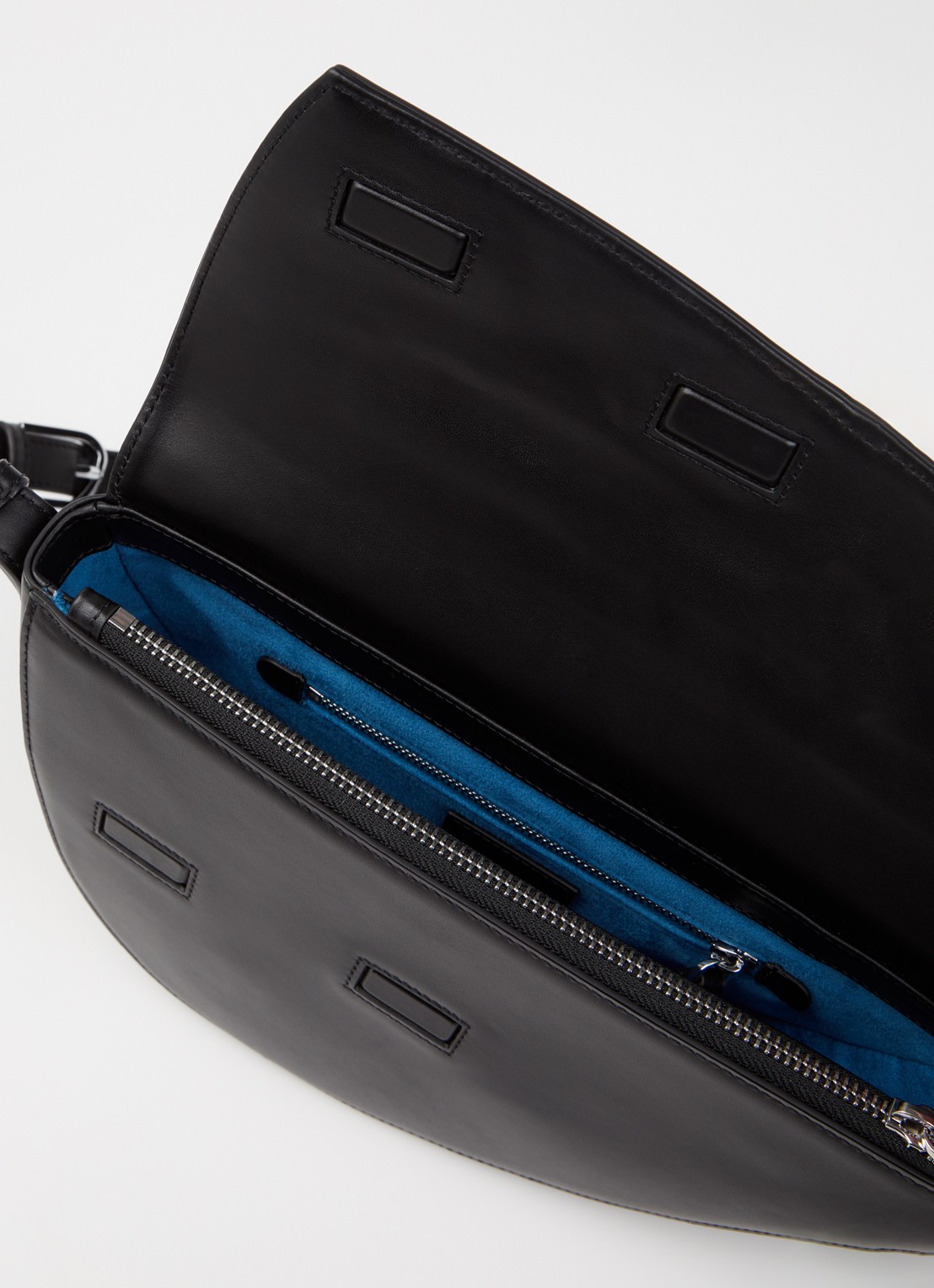 KAAI Rebel crossbodytas van leer - detail 2 zwart