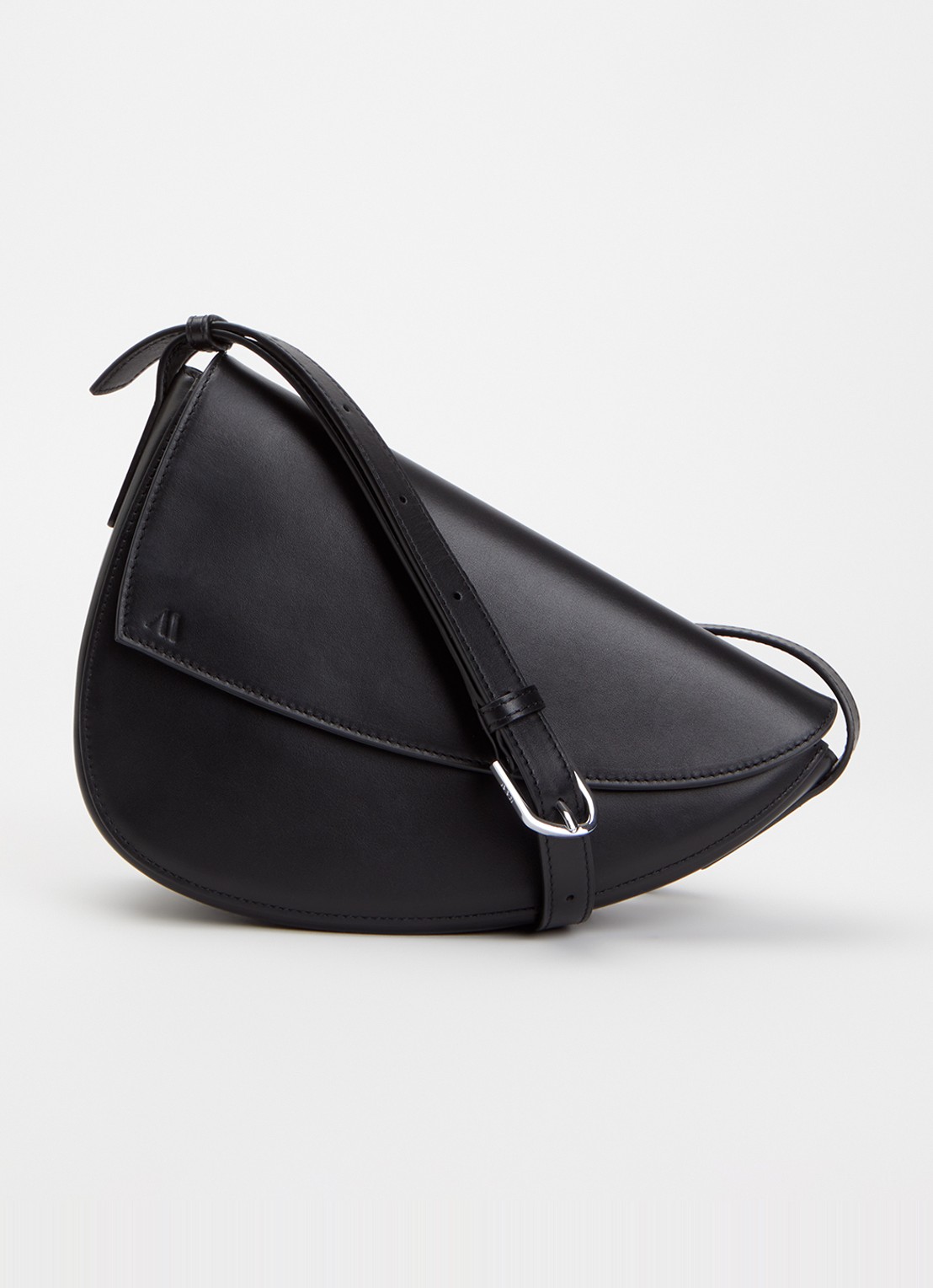 KAAI Rebel crossbodytas van leer - voorkant zwart