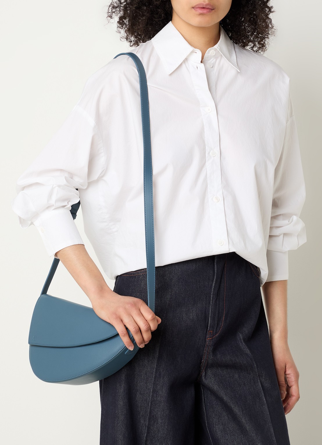 KAAI Rebel crossbodytas van leer - voorkant 5 petrol