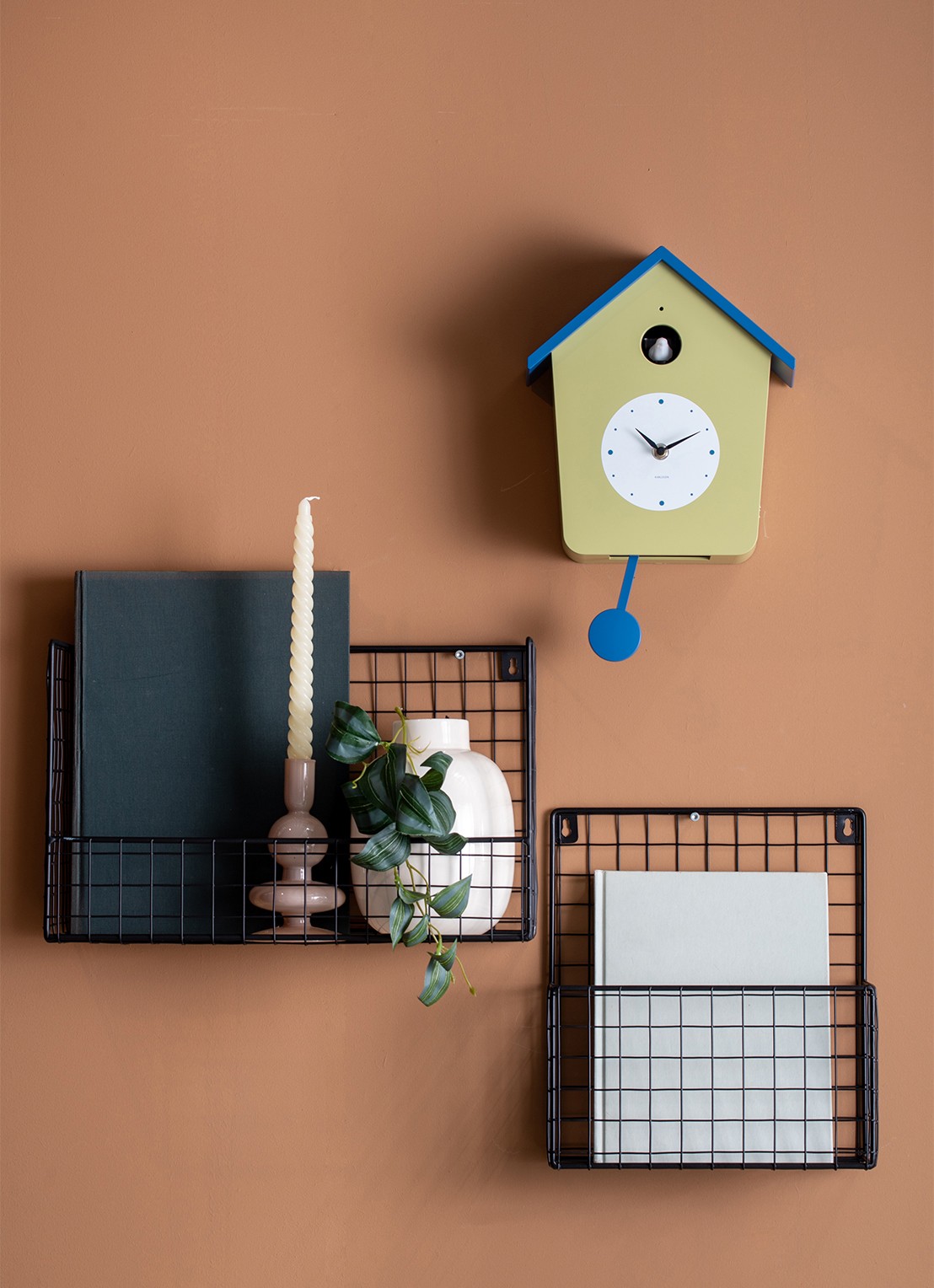 Karlsson Cuckoo wandklok - voorkant 5 blauw