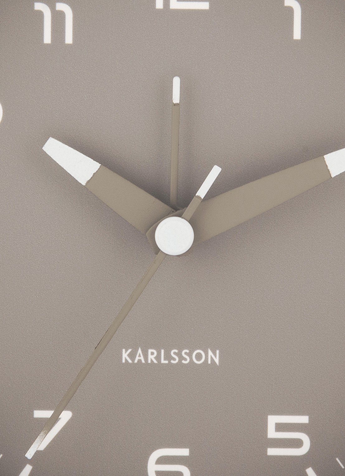 Karlsson Orgullo wekker - detail 4 grijs