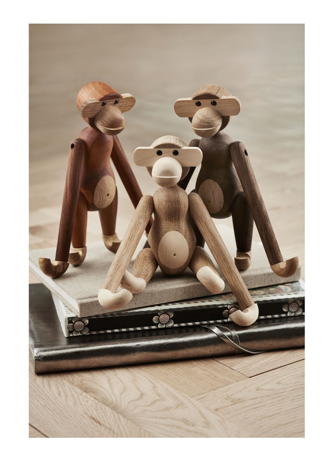 Kay Bojesen Monkey S ornament 20 cm - detail 4 lichtbruin