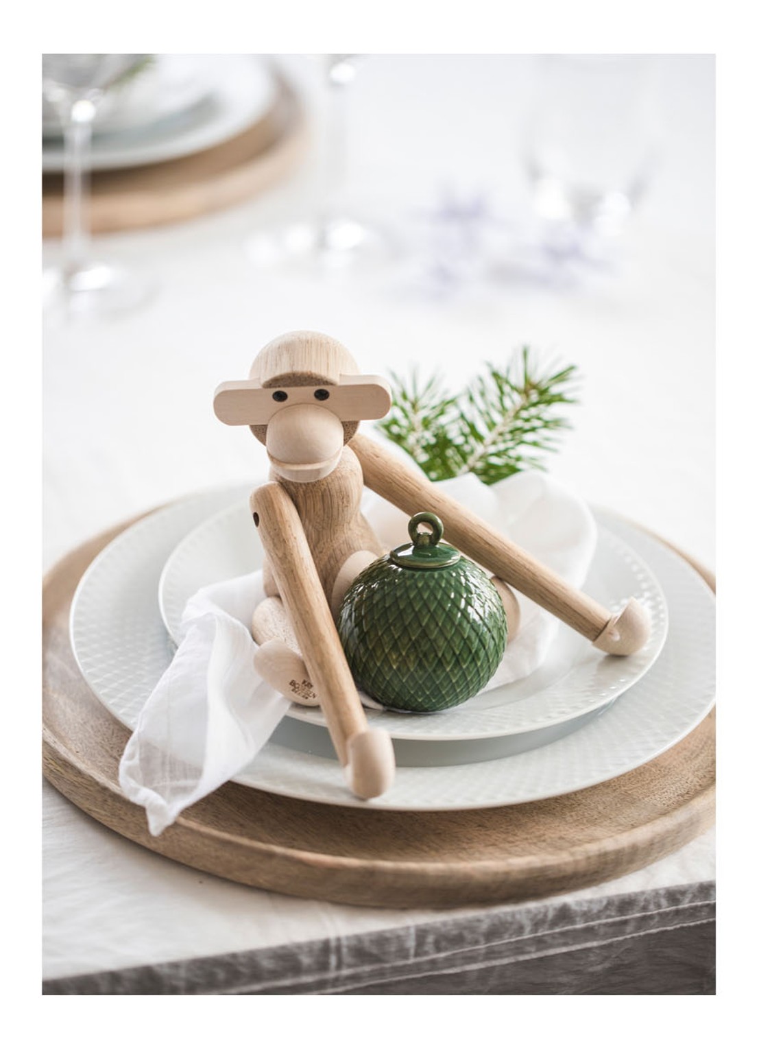 Kay Bojesen Monkey S ornament 20 cm - voorkant 2 lichtbruin