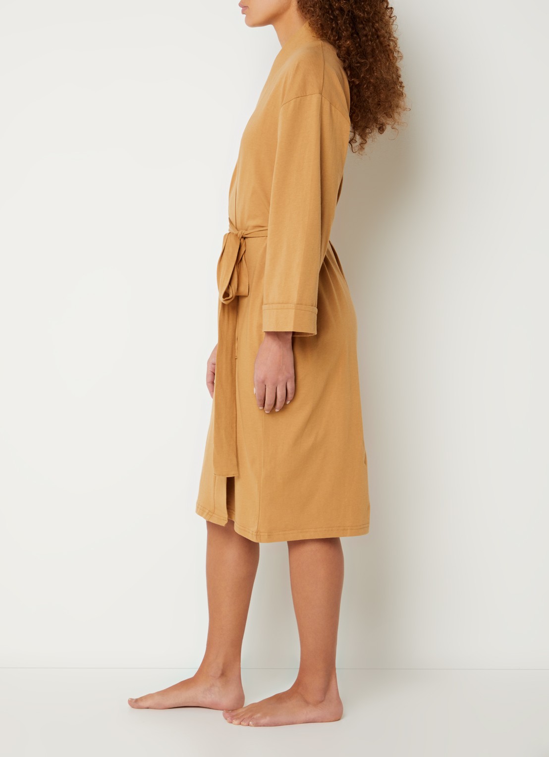 Kayori Saigon kimono met strikceintuur - voorkant 2 camel