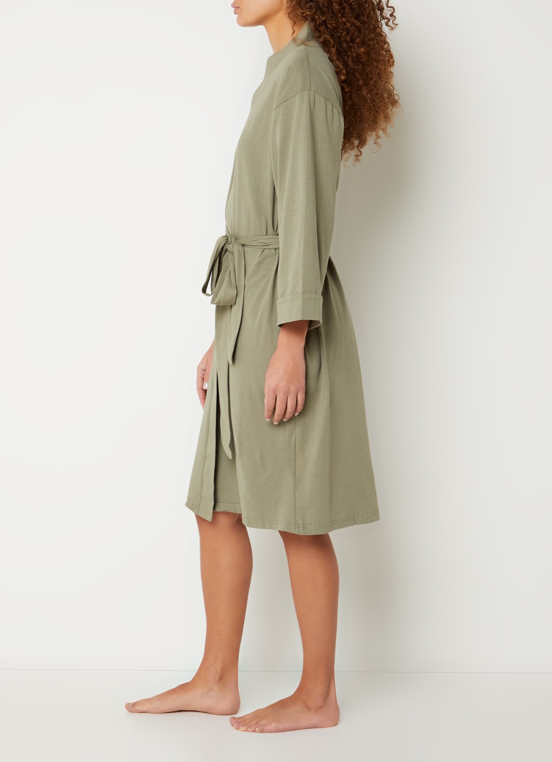 Kayori Saigon kimono met strikceintuur - voorkant 2 khaki