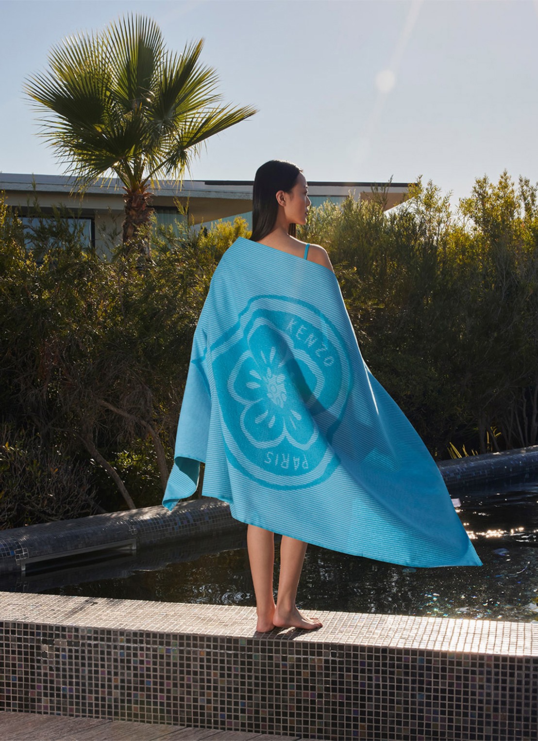KENZO K Heart strandlaken - 90 x 160 cm - detail 2 blauw