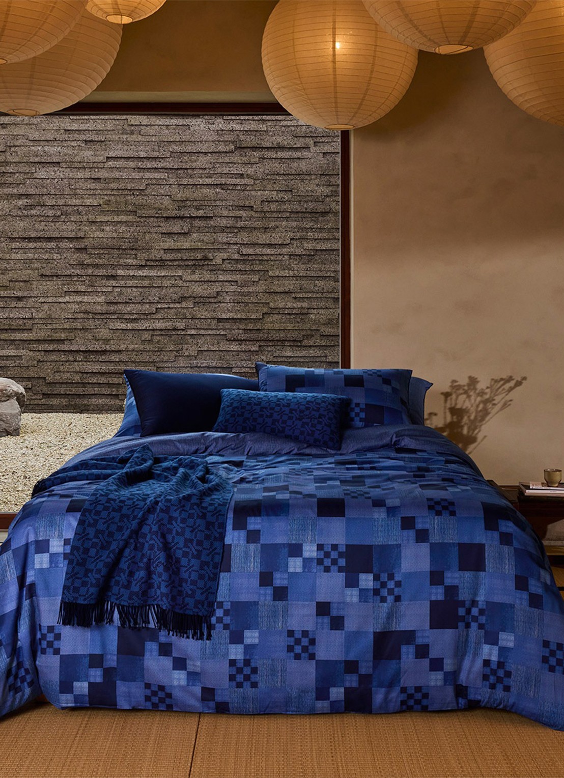 KENZO K Indigo dekbedovertrek van katoensatijn 120TC - exclusief kussenslopen - voorkant 2 blauw