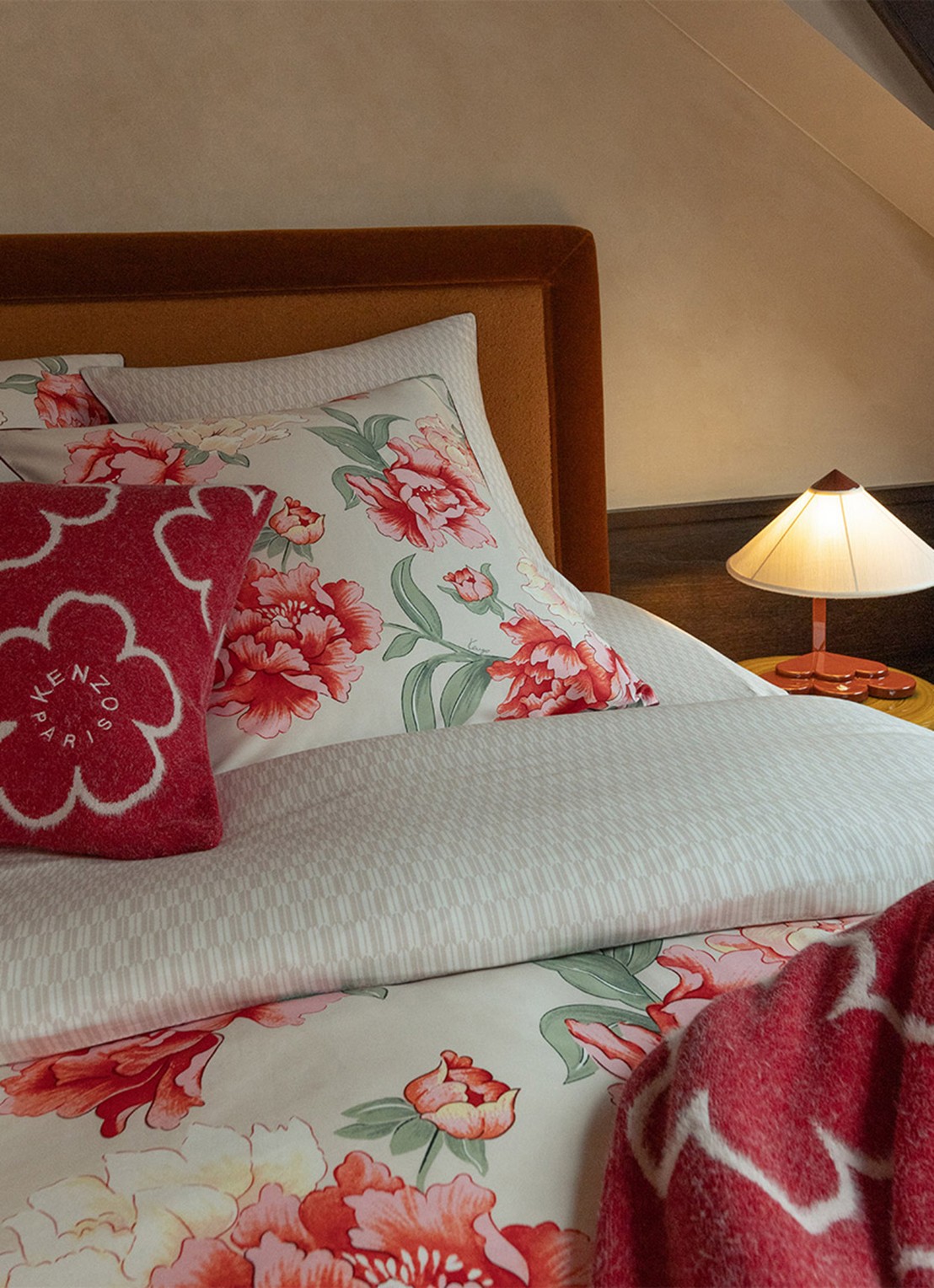 KENZO K Peony dekbedovertrek - exclusief kussenslopen - achterkant 2 rood