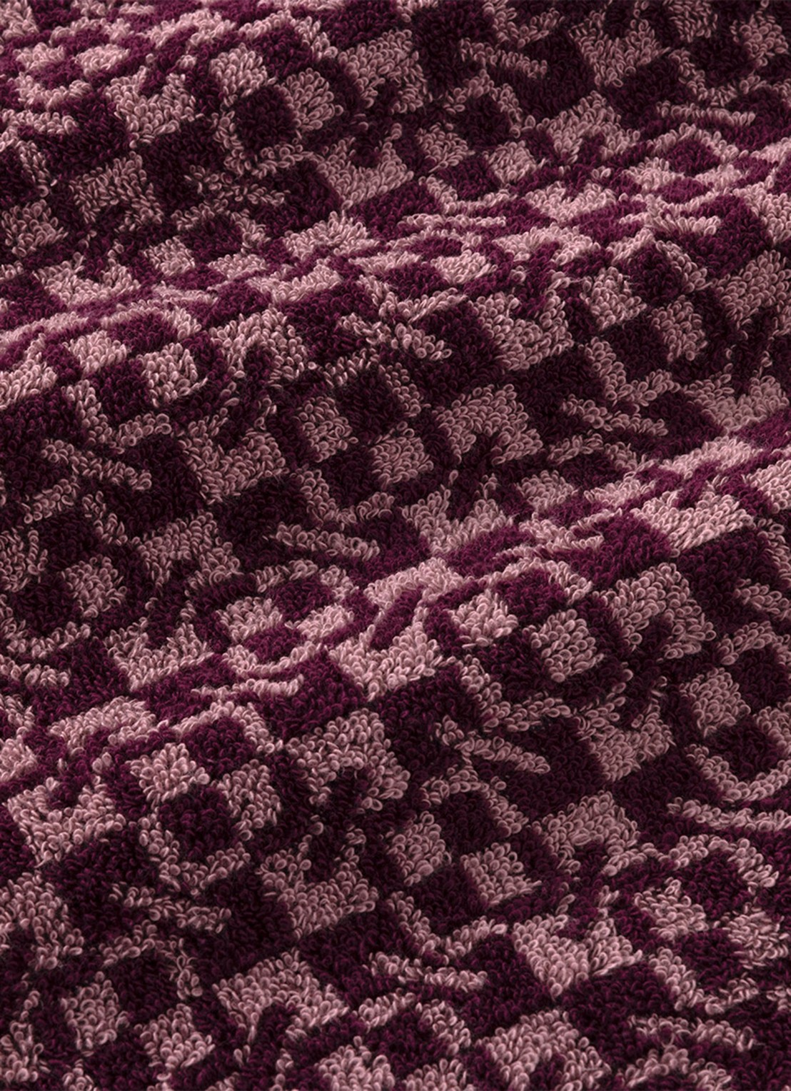 KENZO Kenzoka badhanddoek 70 x 140 cm - detail 2 aubergine