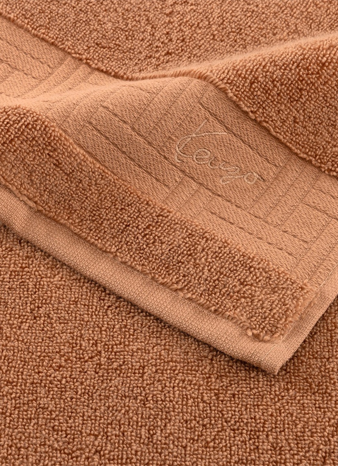 KENZO Weave badlaken - 92 x 150 cm - achterkant 3 camel