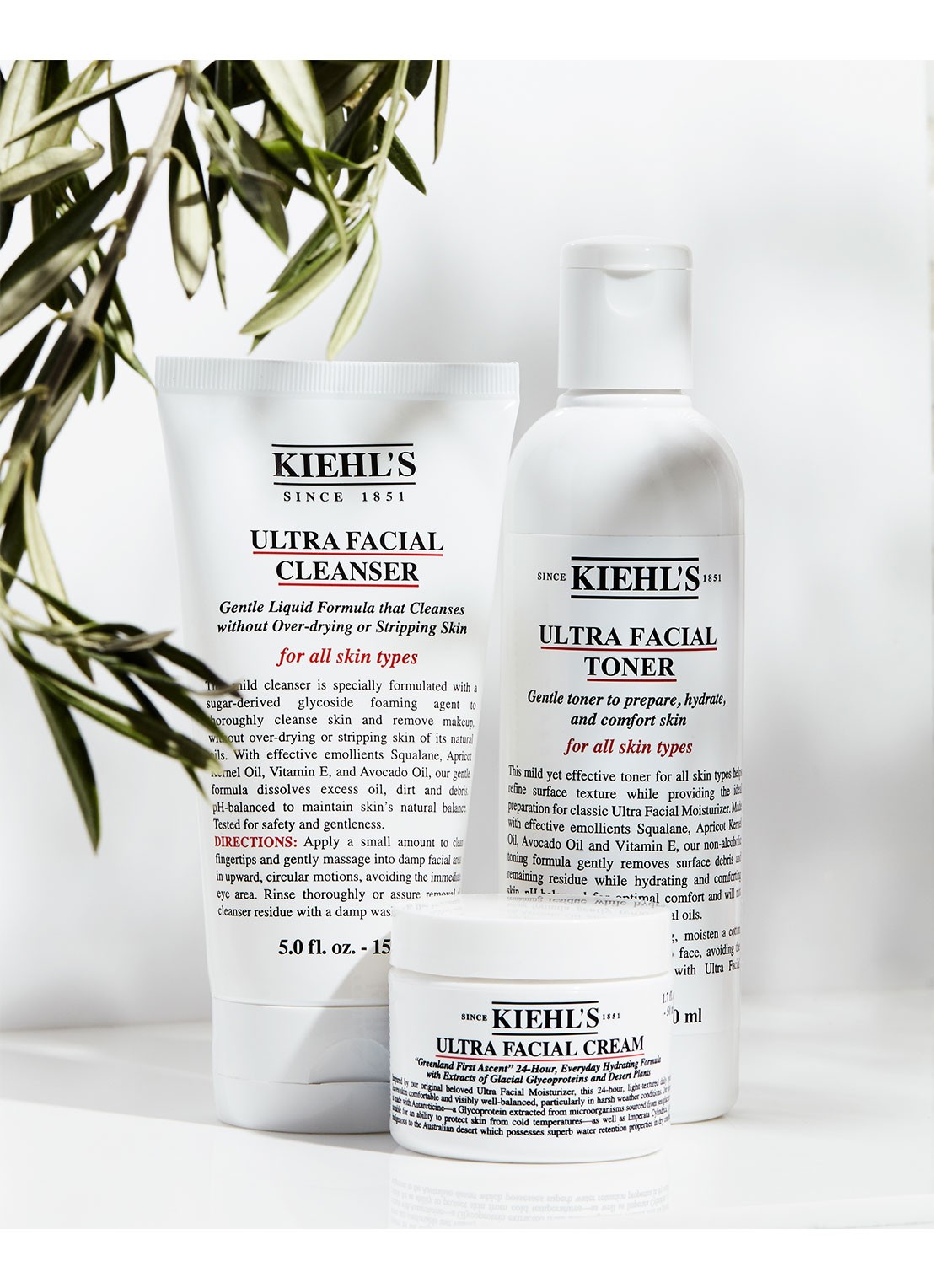 Kiehl's Ultra Facial Cleanser - facewash - detail 2 undefined
